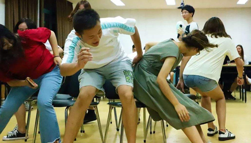 50個室內(nèi)趣味游戲活動，室內(nèi)團建活動小游戲大全