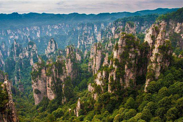 湖南旅游十大必去景區(qū)，湖南有哪些旅游景點(diǎn)好玩的地方