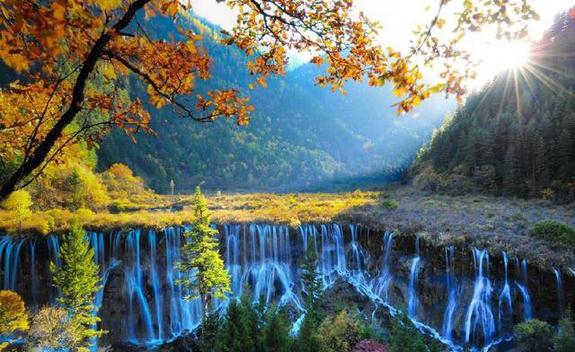四川景點(diǎn)排行榜前十名，四川旅游必去十大景點(diǎn)推薦