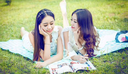 抖音最火閨蜜句子，閨蜜的句子暖心情短語